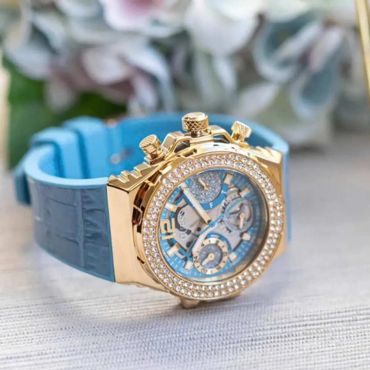 Guess GW0553L3 (4)