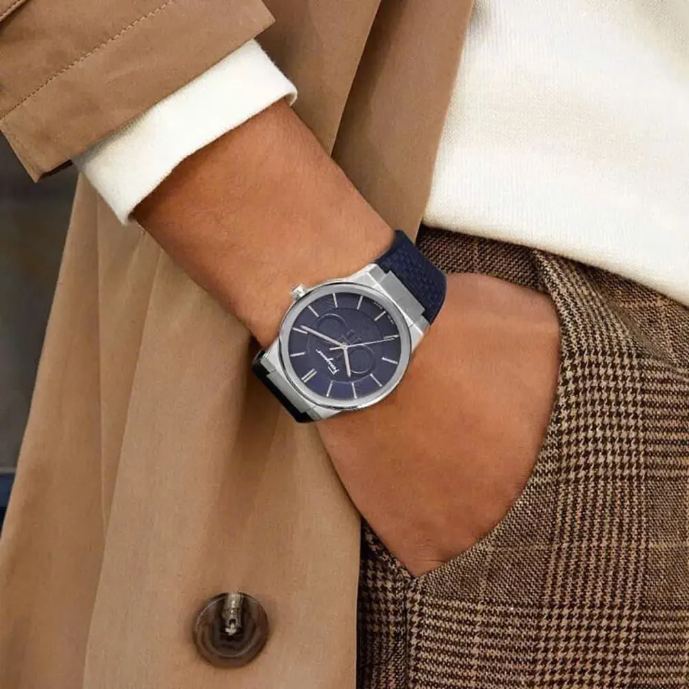 Salvatore Ferragamo SFHP00120 (2)