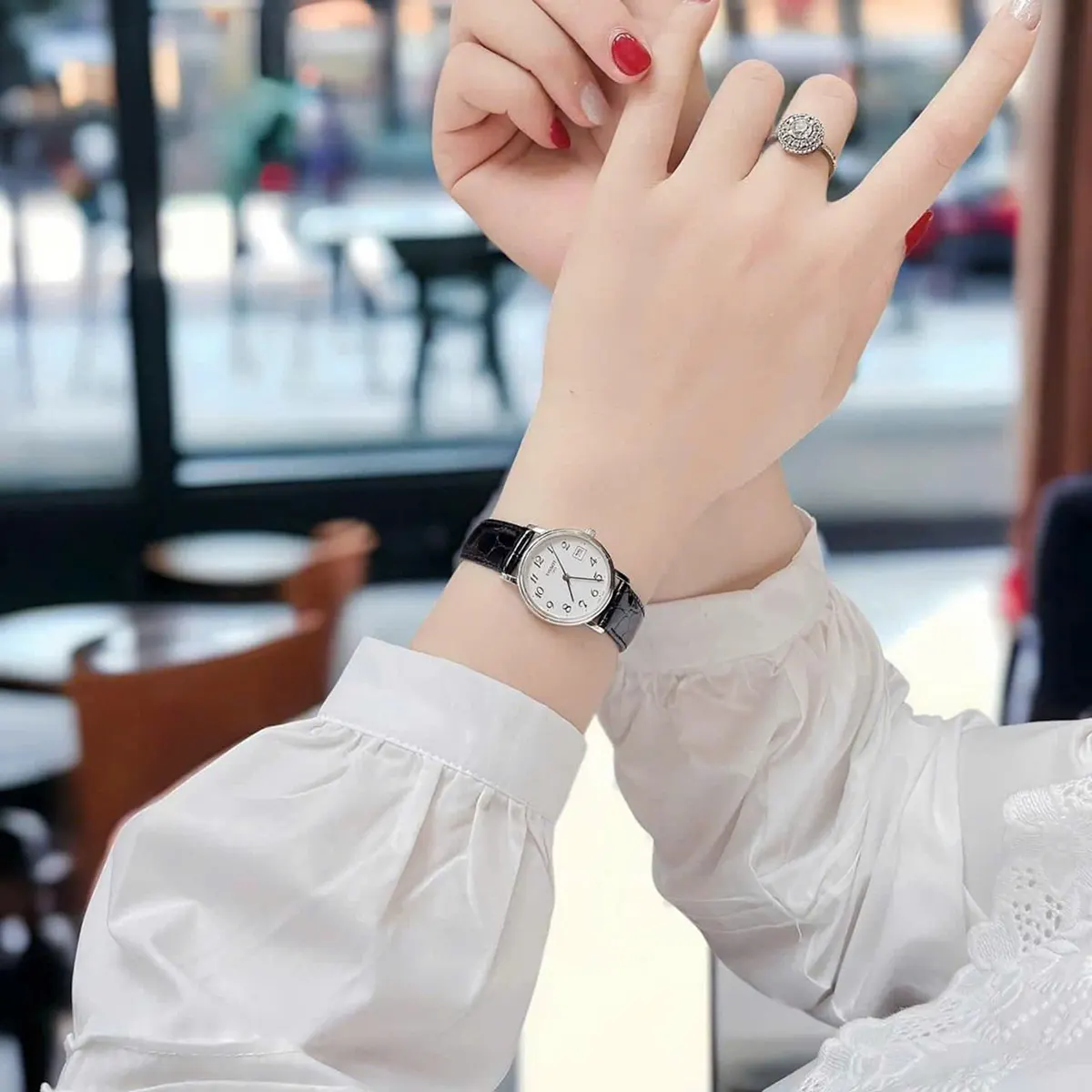 Tissot T52.1.121 (8)