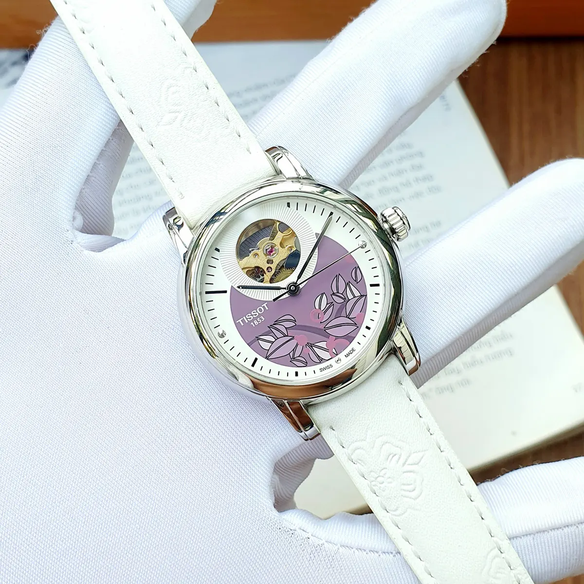 Tissot T050.207.16.031 (6)