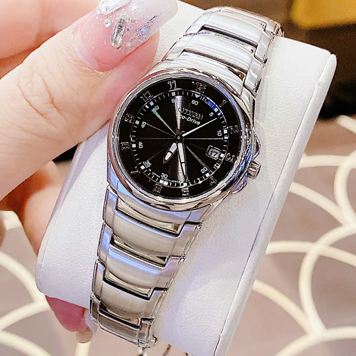 Citizen Eco Drive EW1360 56E (2)