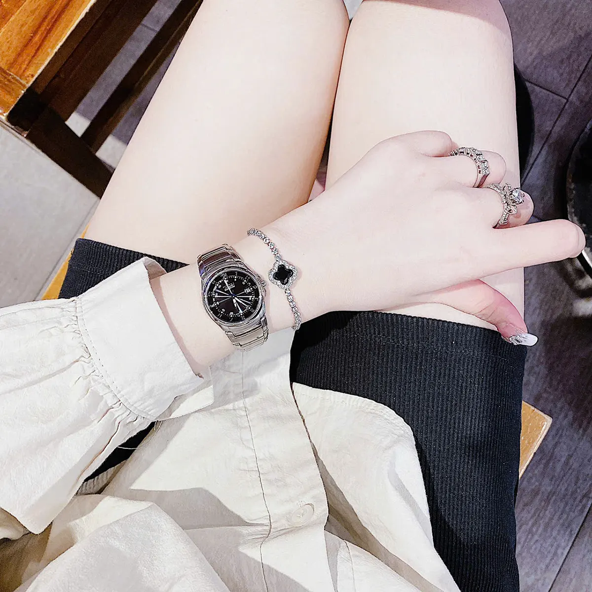Citizen Eco Drive EW1360 56E (7)