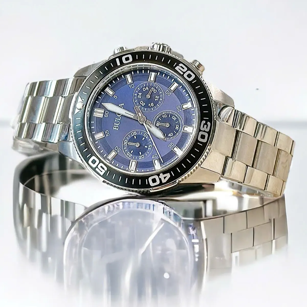 Bulova 98A247 (5)