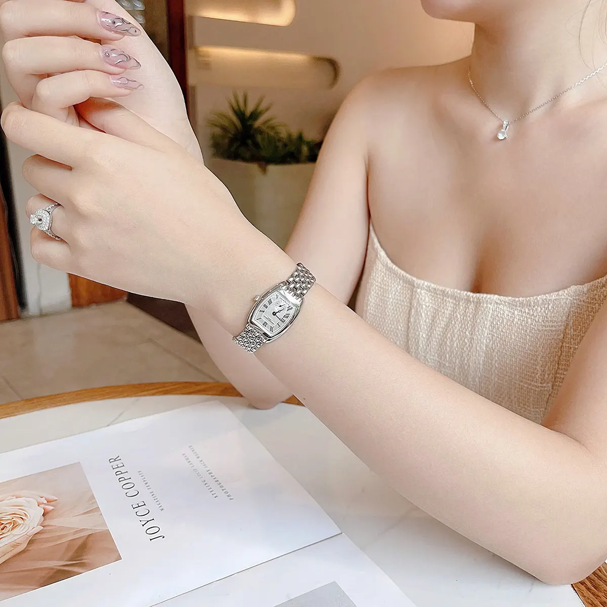 Frederique Constant L2.155.4.71.6 (1)