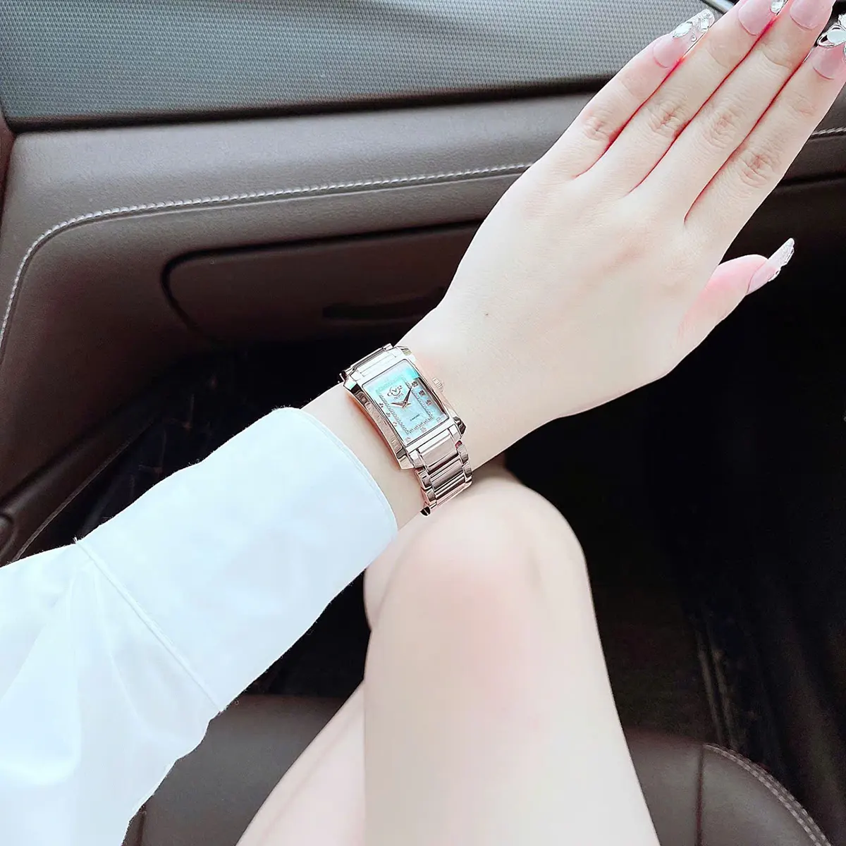 GV2 BY GEVRI LLuino Diamond Mother of Pearl Dial 14604B (7)