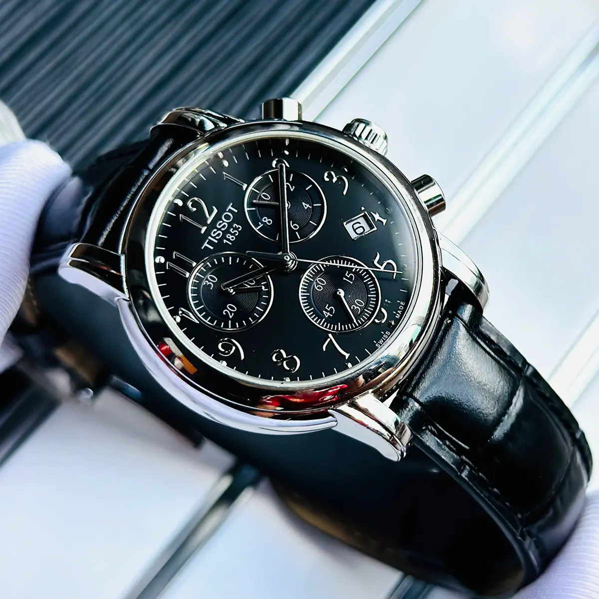 Tissot Quartz T050.217.16.052.00 (7)