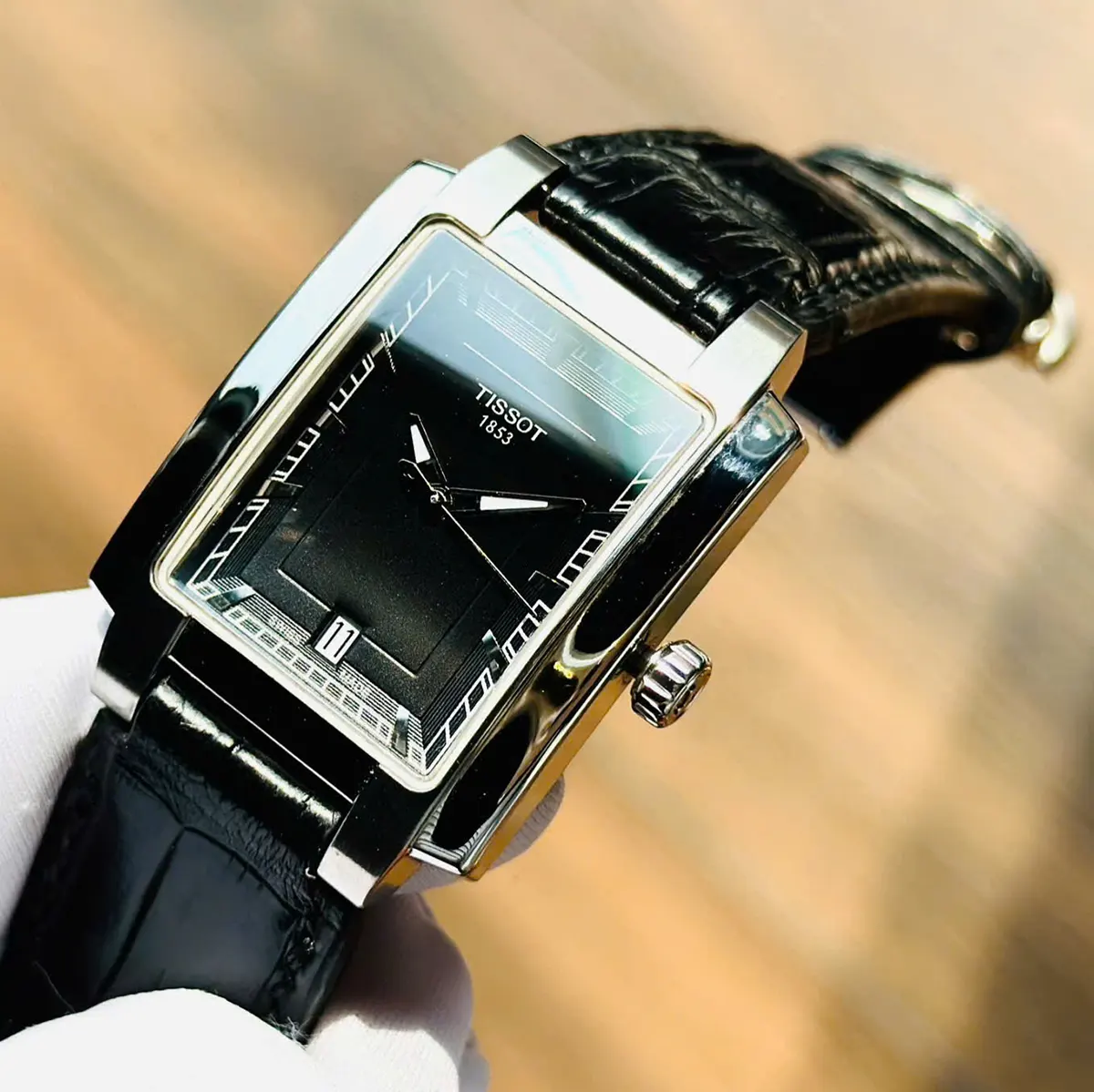 Tissot T061.510.16.051.00 (5)