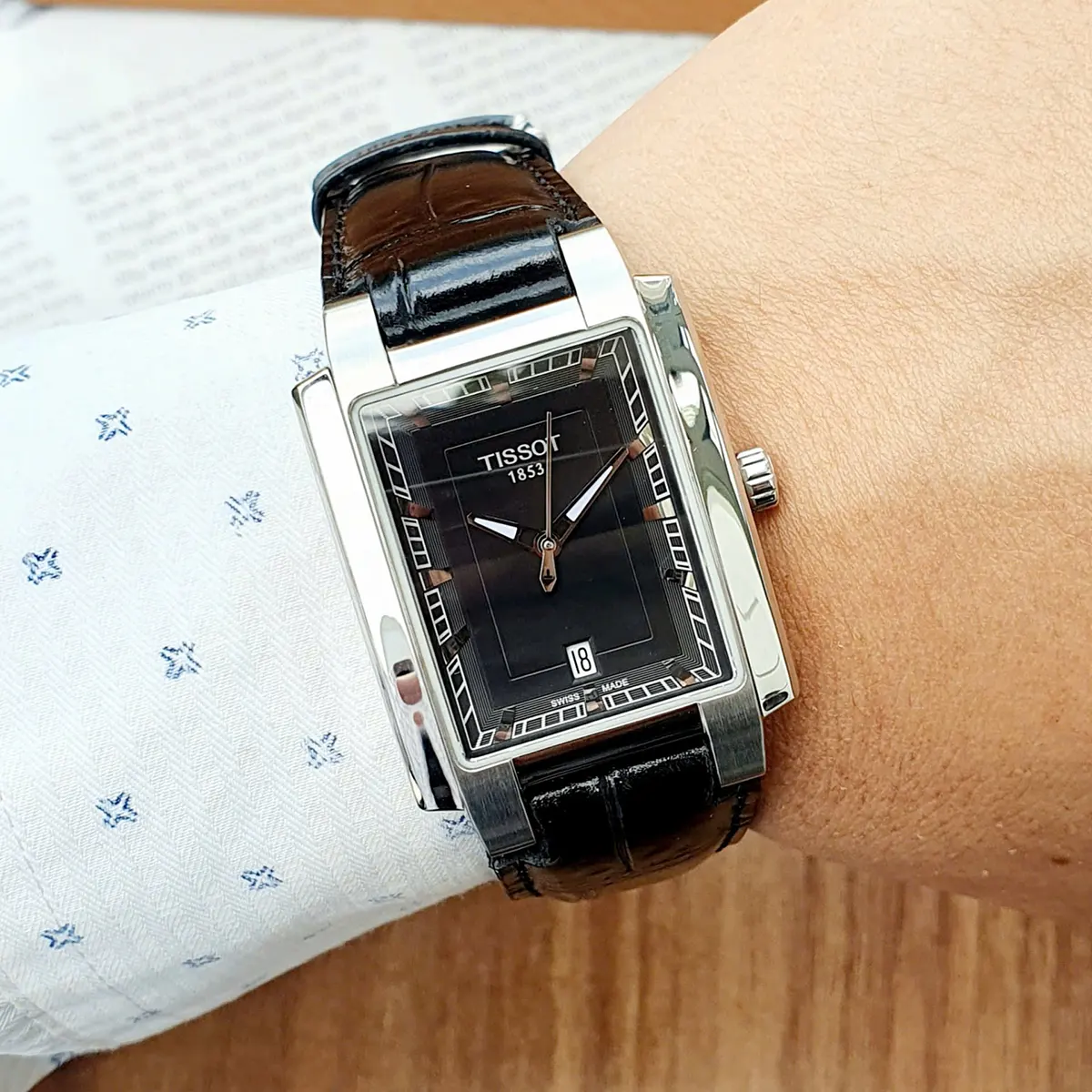 Tissot T061.510.16.051.00 (6)