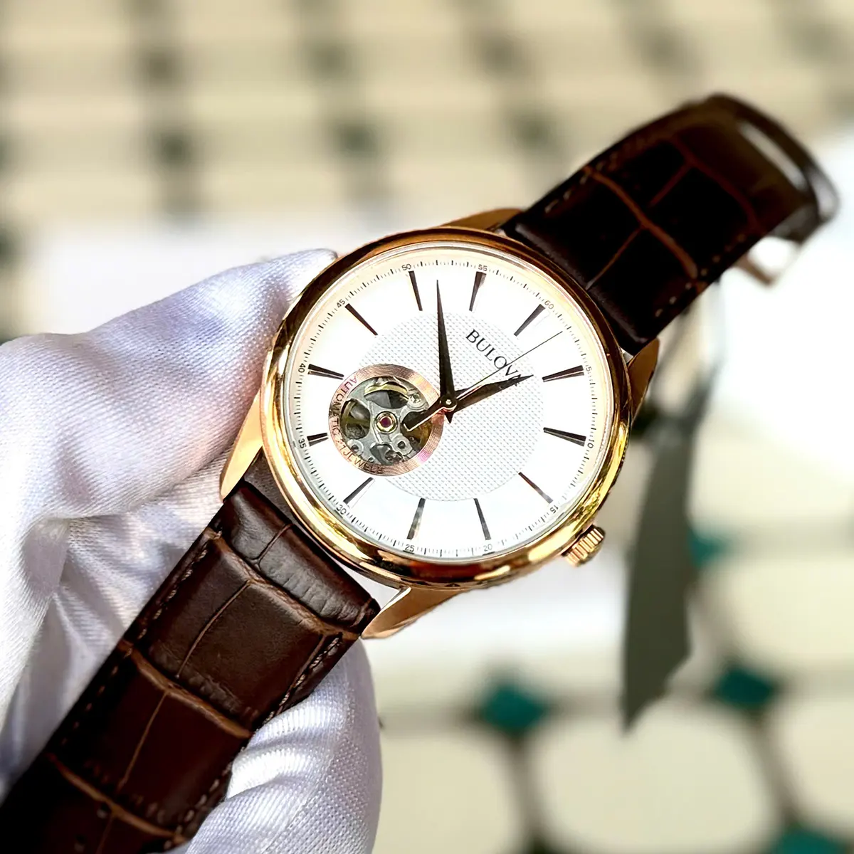 Bulova Automatic 97A133 (1)