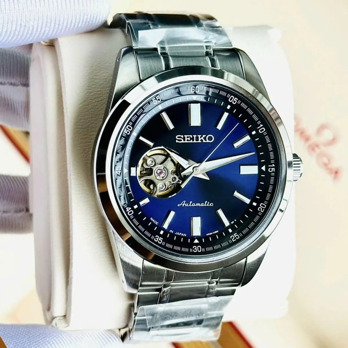 Seiko Open Heart Automatic SCVE051 (3)