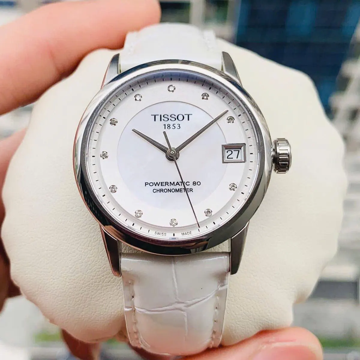 Tissot Luxury Diamond COSC White T086.208.16.116.00 (4)