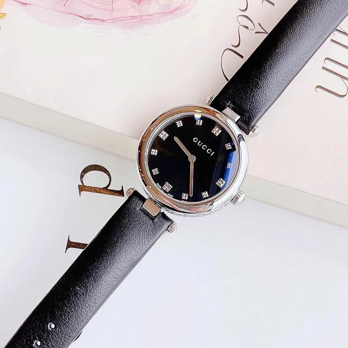 Gucci YA141403 (3)