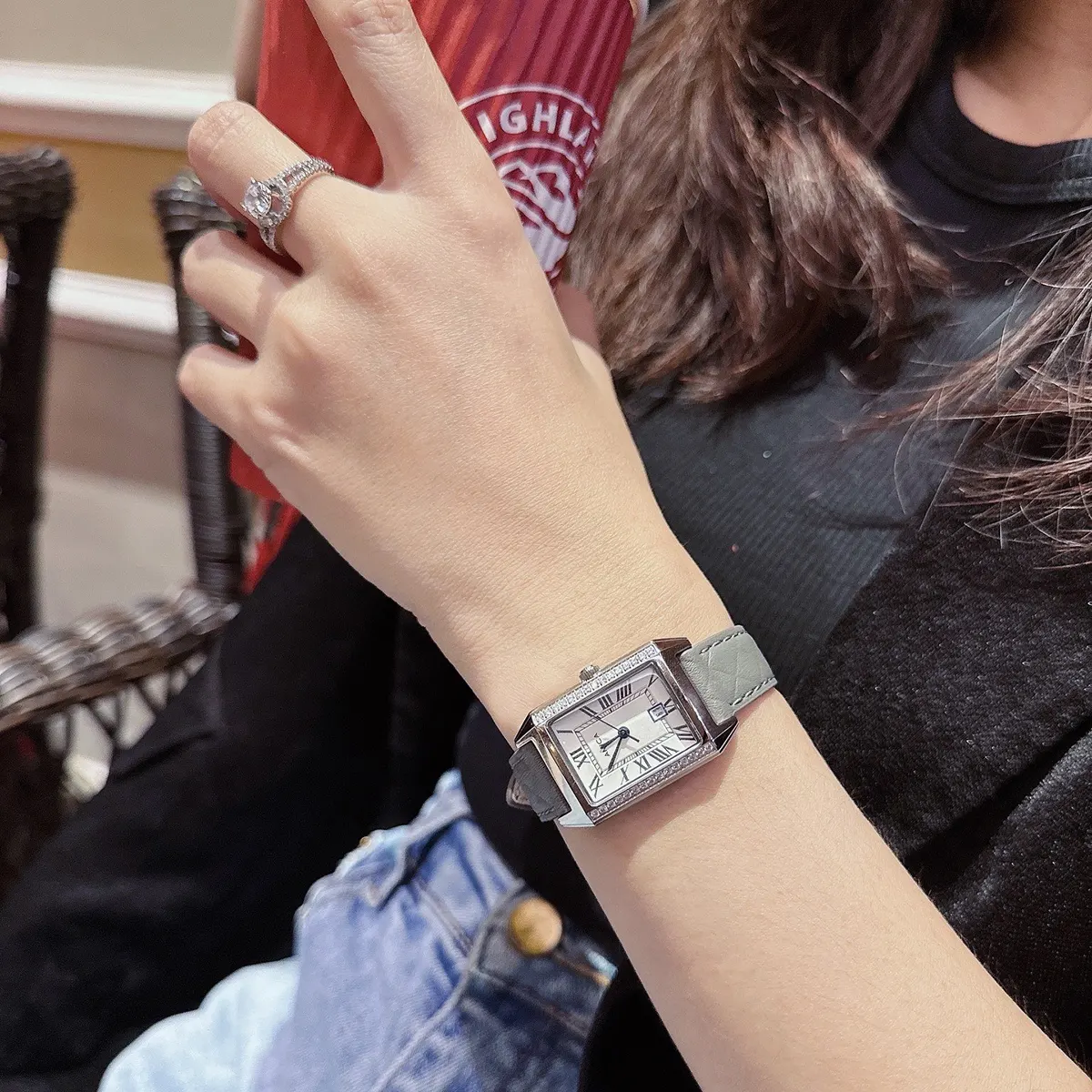 Amica Quartz A042 (3)