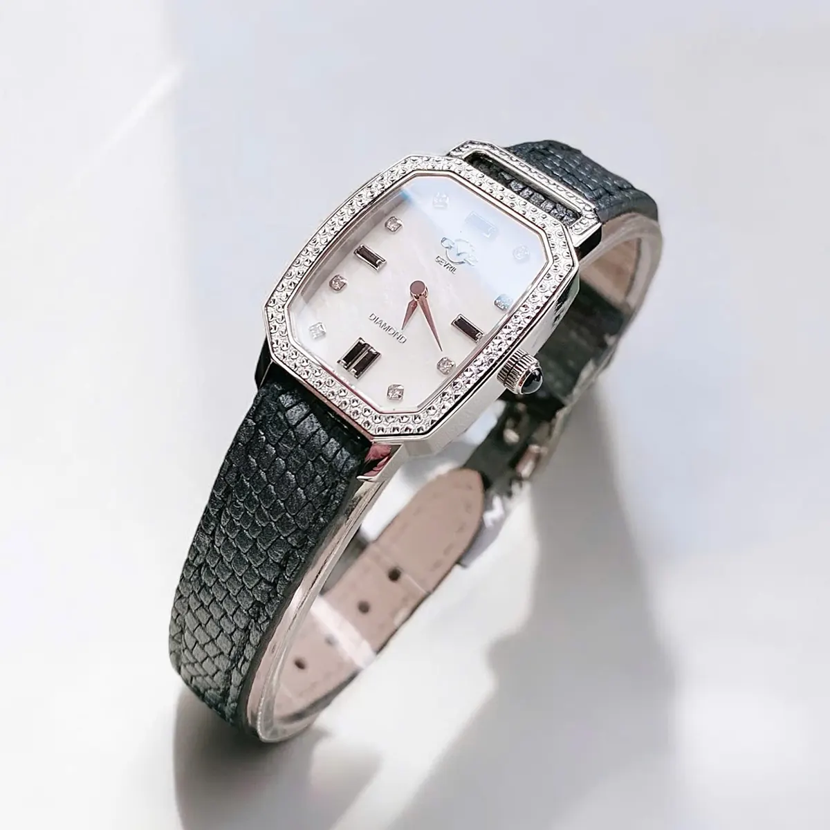 GV2 Pavia Diamond Quartz 13400 (5)