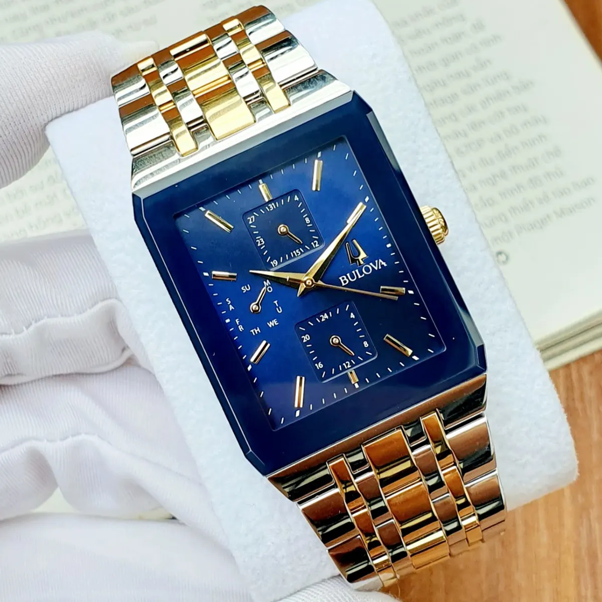 bulova 98C150 (2)