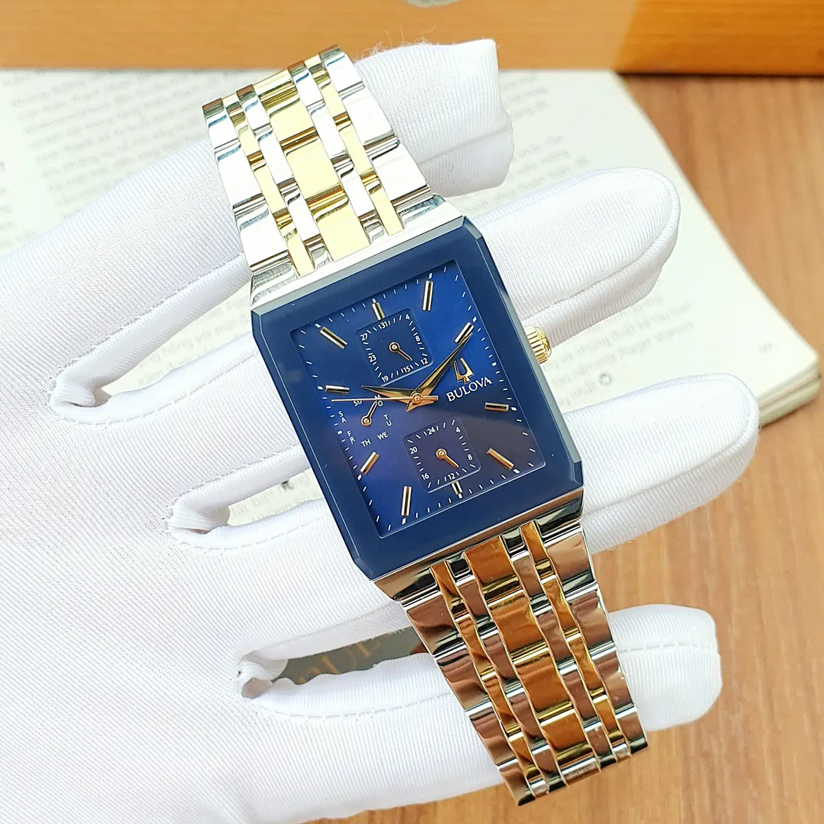 bulova 98C150 (9)