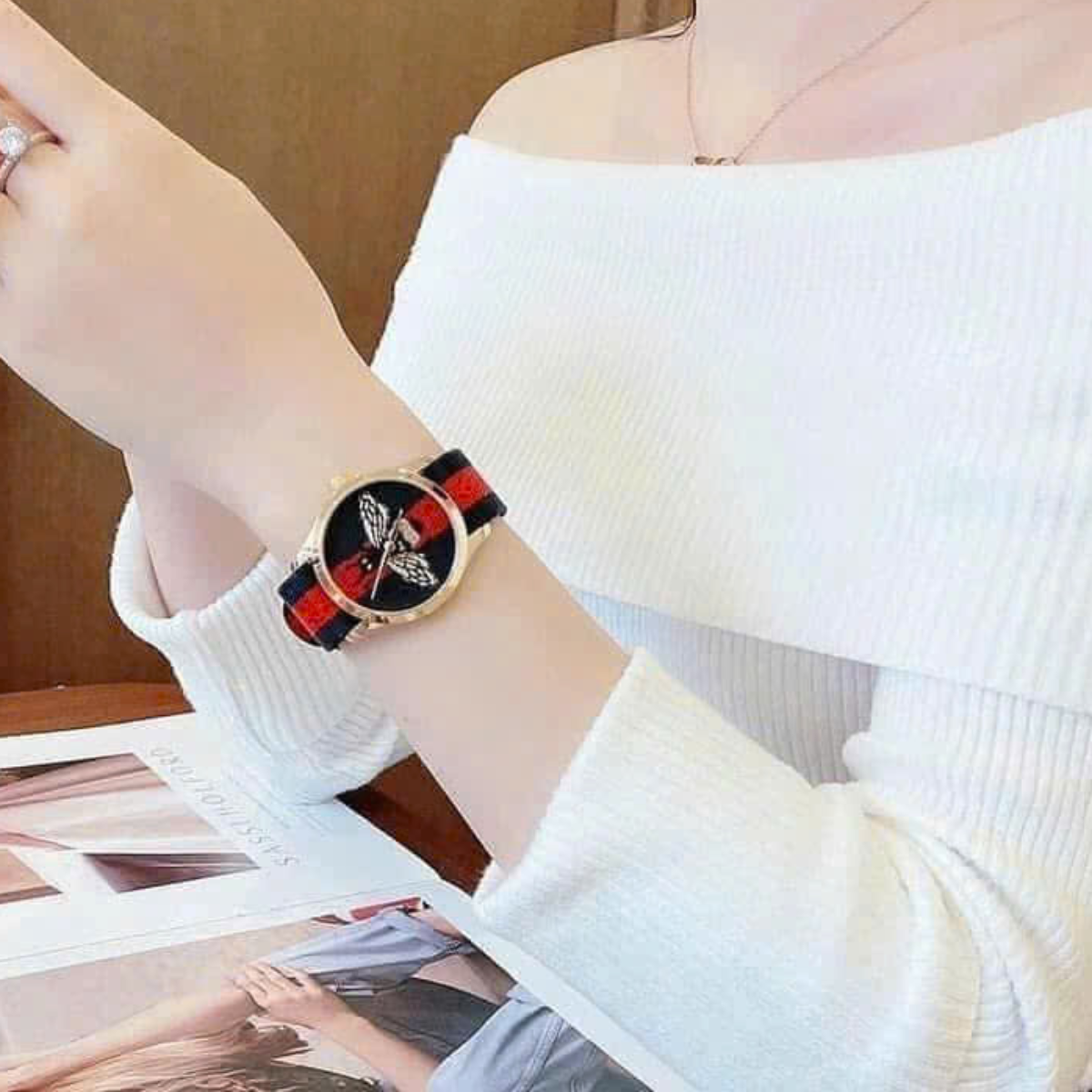 Đồng Hồ Nữ Gucci YA1264061 (5)