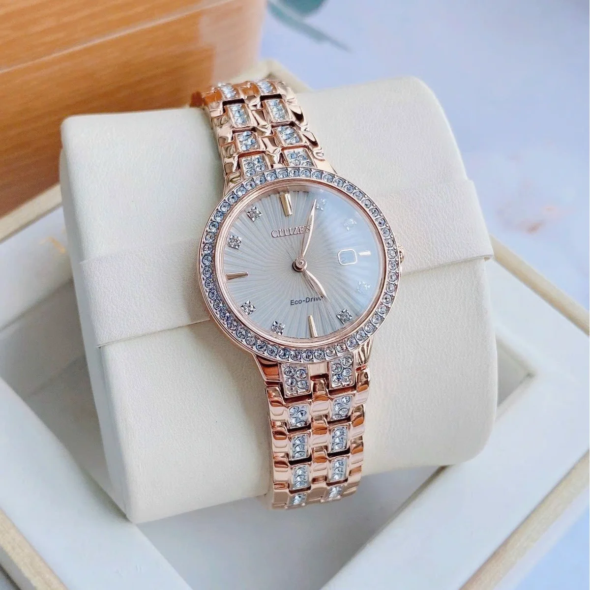 Đồng hồ Citizen Eco-Drive EW2348-56A mặt số trải tia sunburst