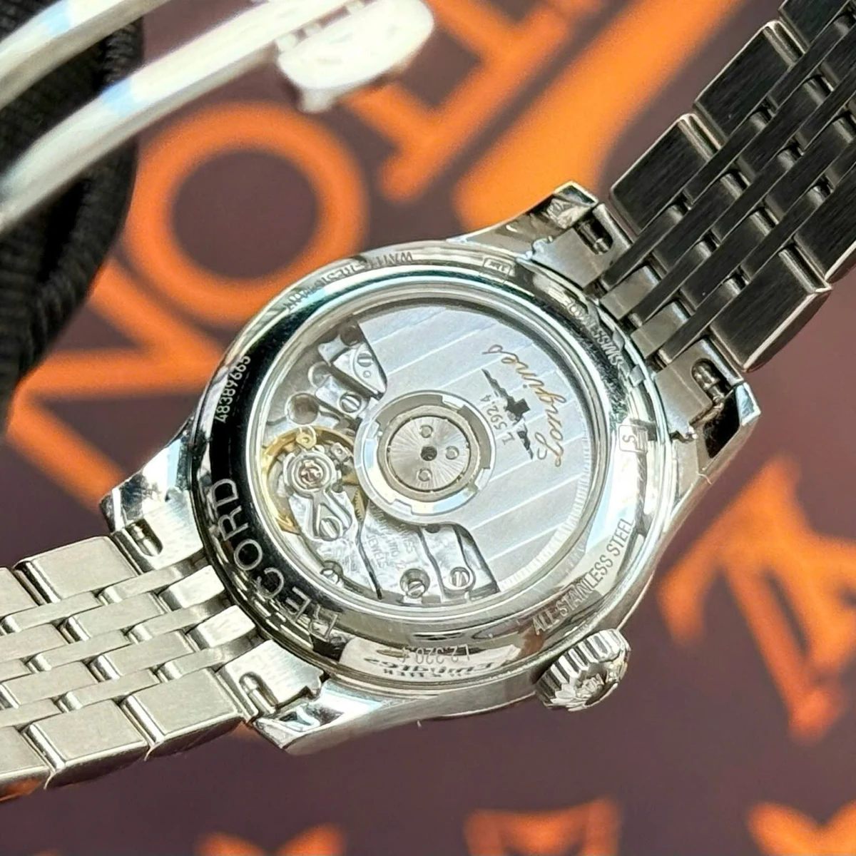 Đồng hồ nữ Longines Record L2.320.4.87.6 caliber L592.4 exhibition caseback