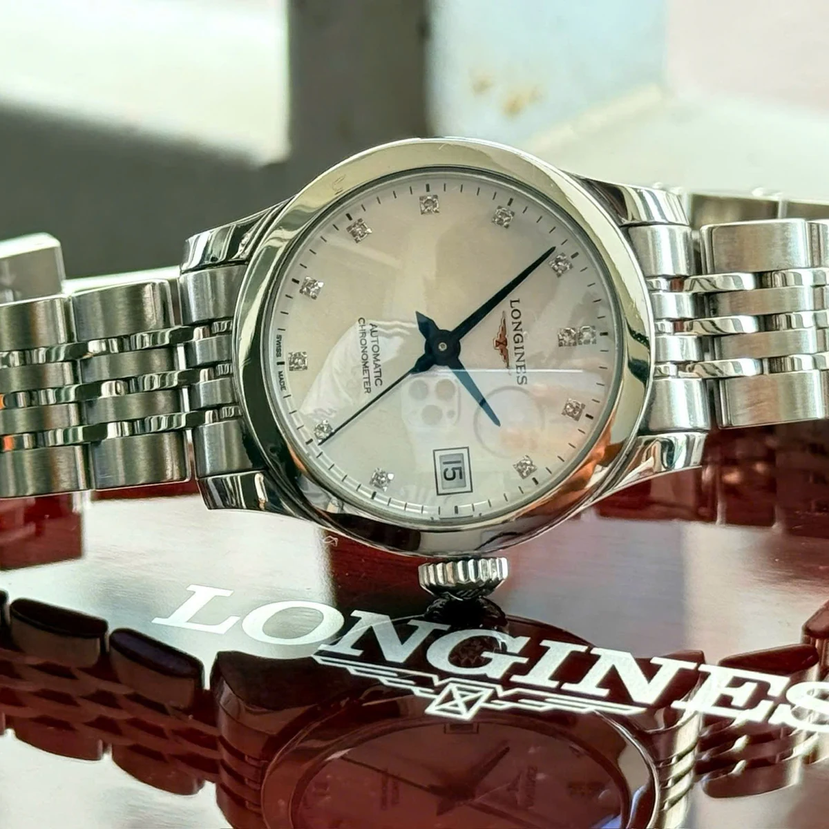 Đồng hồ nữ Longines Record L2.320.4.87.6 cọc số kim cương mặt số xà cừ
